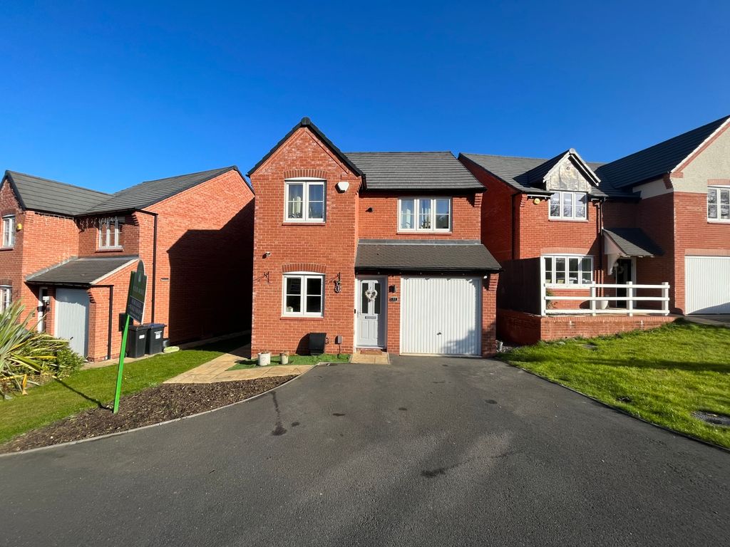3 bed detached house for sale in Bert Cole Lane, Scraptoft, Leicester