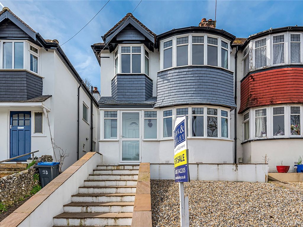 3 bed semidetached house for sale in Kenmore Road, Kenley, Surrey CR8