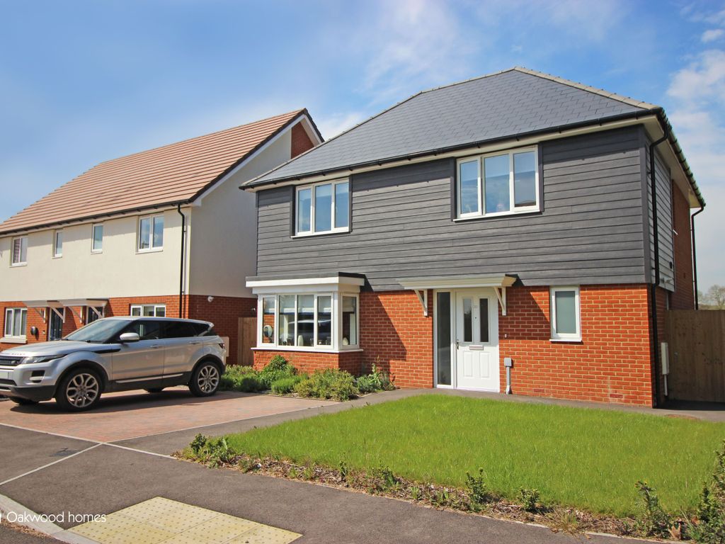 New home, 4 bed detached house for sale in Cottington Close, Cliffsend
