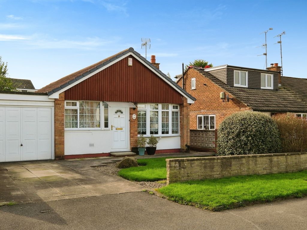 3 bed detached bungalow for sale in Primley Park View, Alwoodley, Leeds