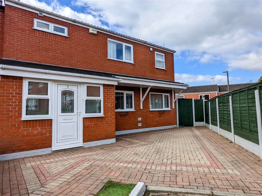 4 bed end terrace house for sale in Lindholme, Skelmersdale WN8, £