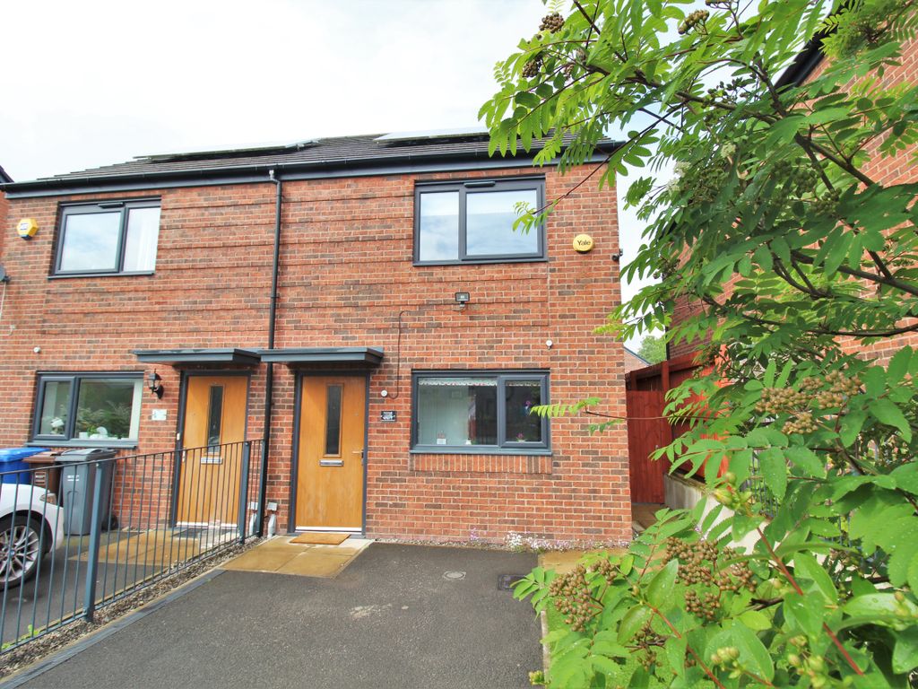 2 bed semidetached house for sale in Lawnswood Road, Manchester M12