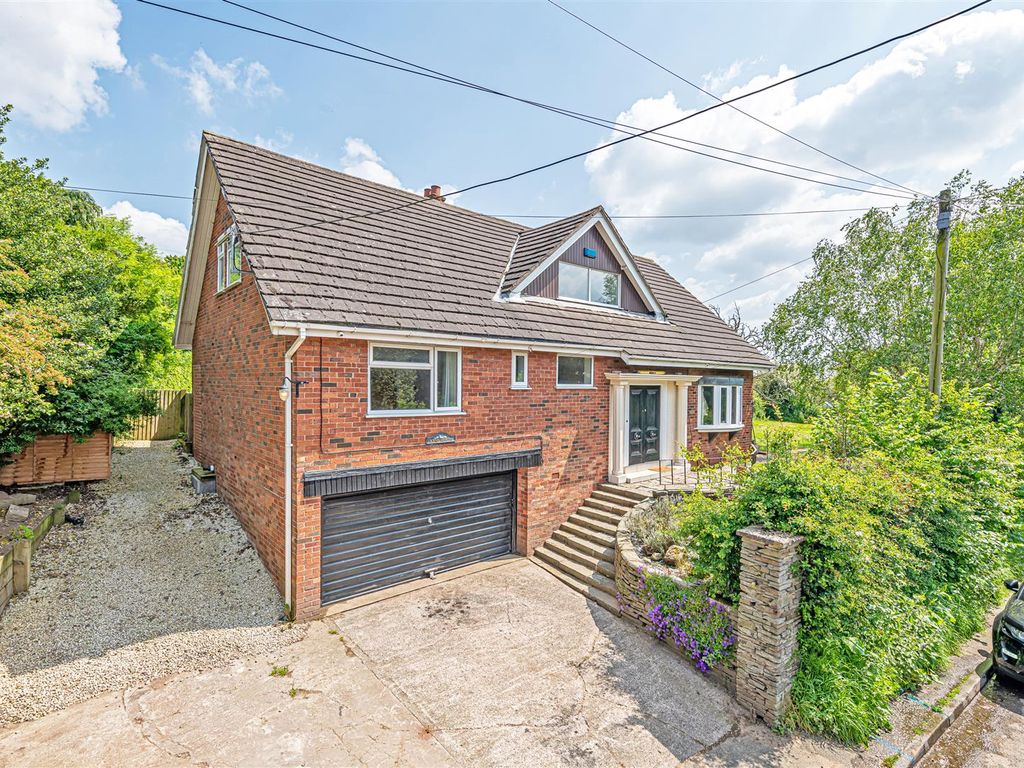 5 bed detached house for sale in Street Lane, Lower Whitley, Warrington