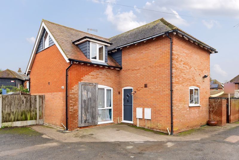3 bed detached house for sale in Brewery Lane, Bridge, Canterbury CT4