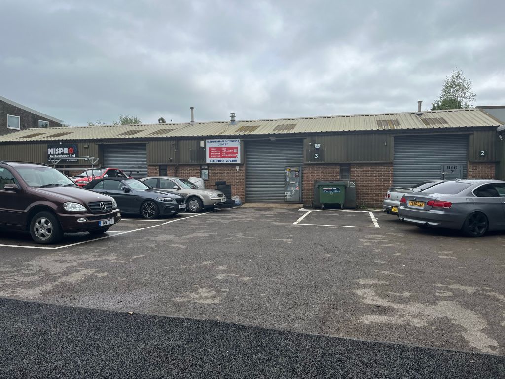 Industrial to let in Units 2, 3 & 4, Thame Road Industrial Estate
