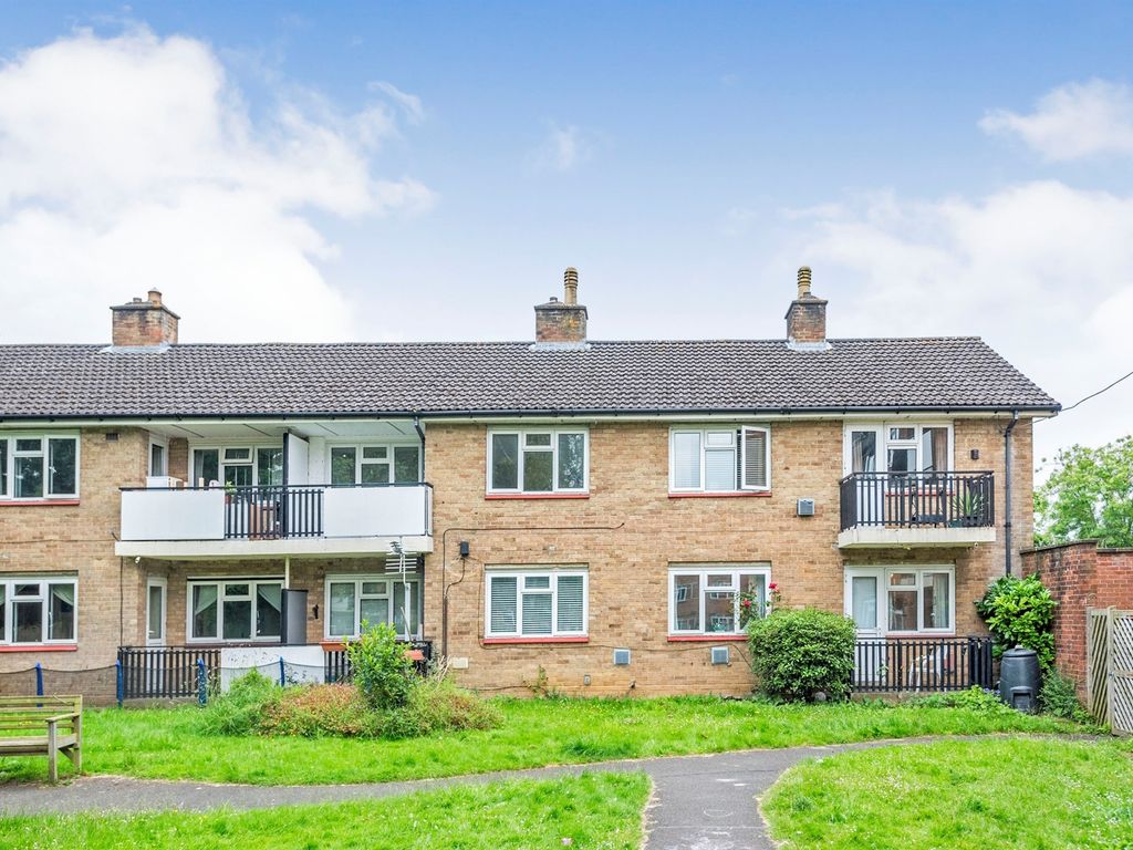 1 bed flat for sale in Hawksmoor Road, Oxford OX2, £220,000 Zoopla