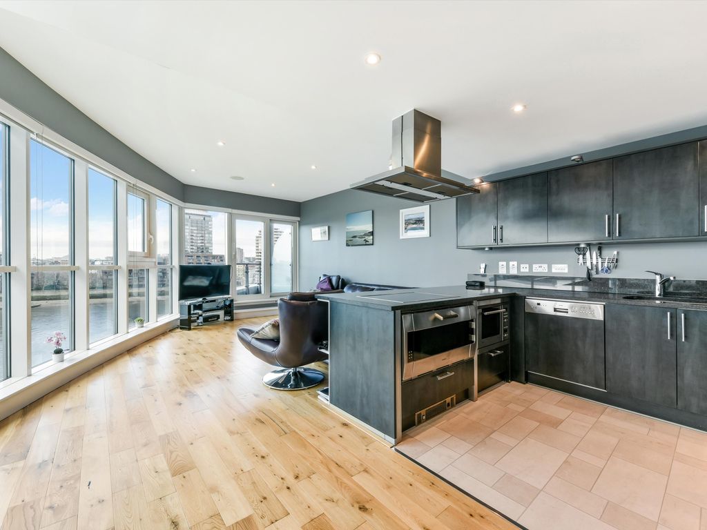 2 bed flat for sale in St Wharf, London SW8 Zoopla