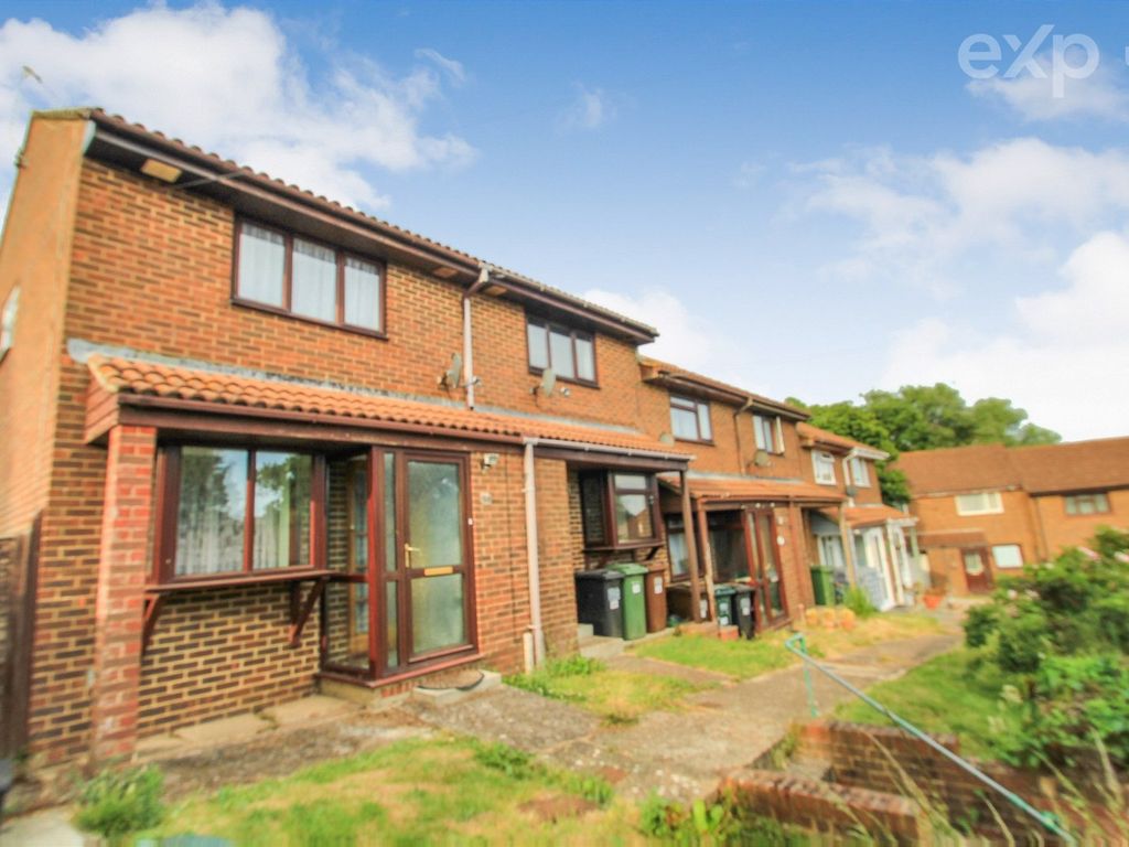 2 bed end terrace house for sale in Mistley Close, BexhillOnSea TN40