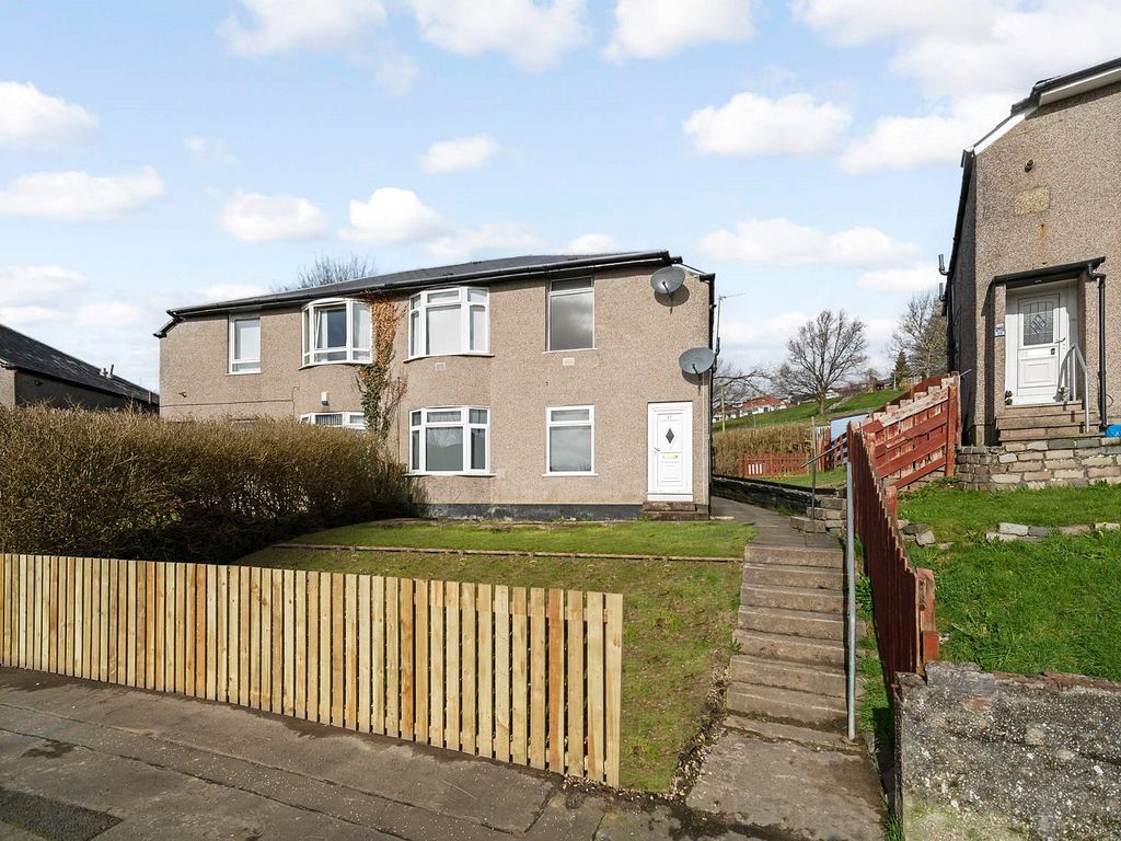 3 bed flat for sale in Kingsbridge Crescent, Kings Park, Glasgow G44