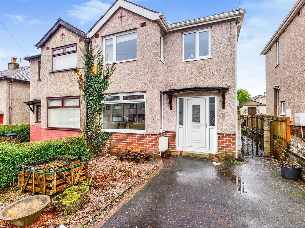 3 bed semidetached house for sale in Parkfield Drive, Lancaster LA1
