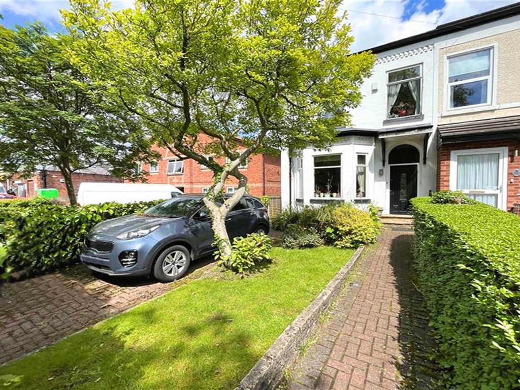 4 bed semidetached house for sale in Stanley Mount, Sale M33 Zoopla
