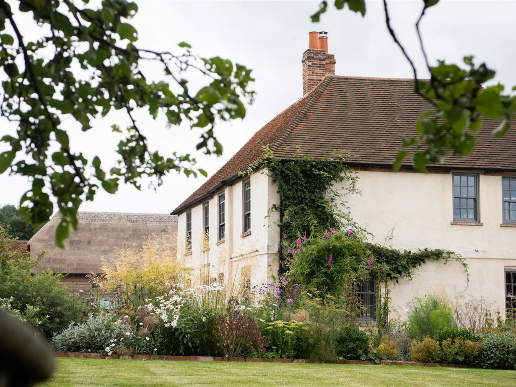 5 bed country house for sale in Vanners Lane, Enborne, Newbury RG20, £