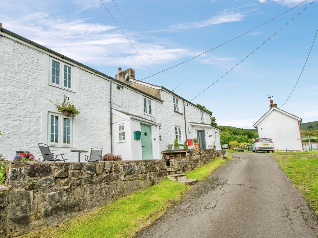 3 bed cottage for sale in The Square, Upper Cwmbran, Cwmbran NP44, £