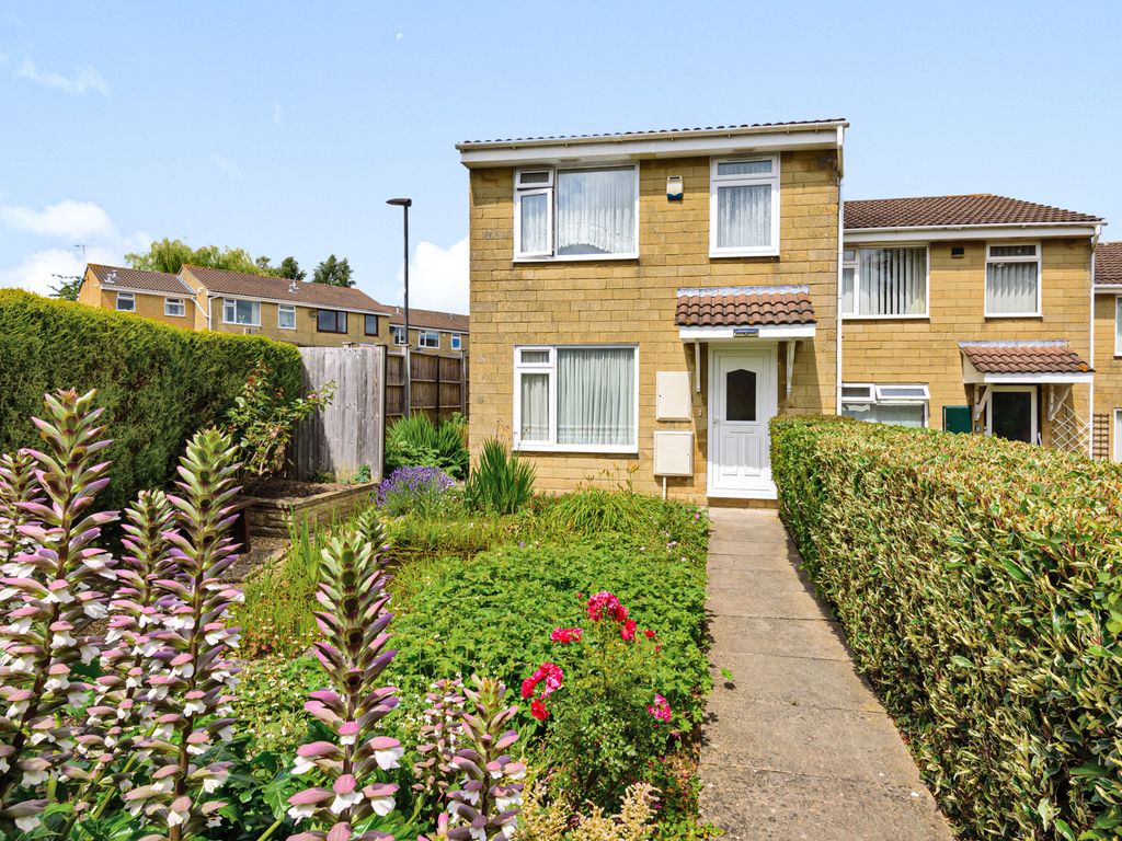 3 bed end terrace house for sale in Blackmore Drive, Bath, Somerset BA2