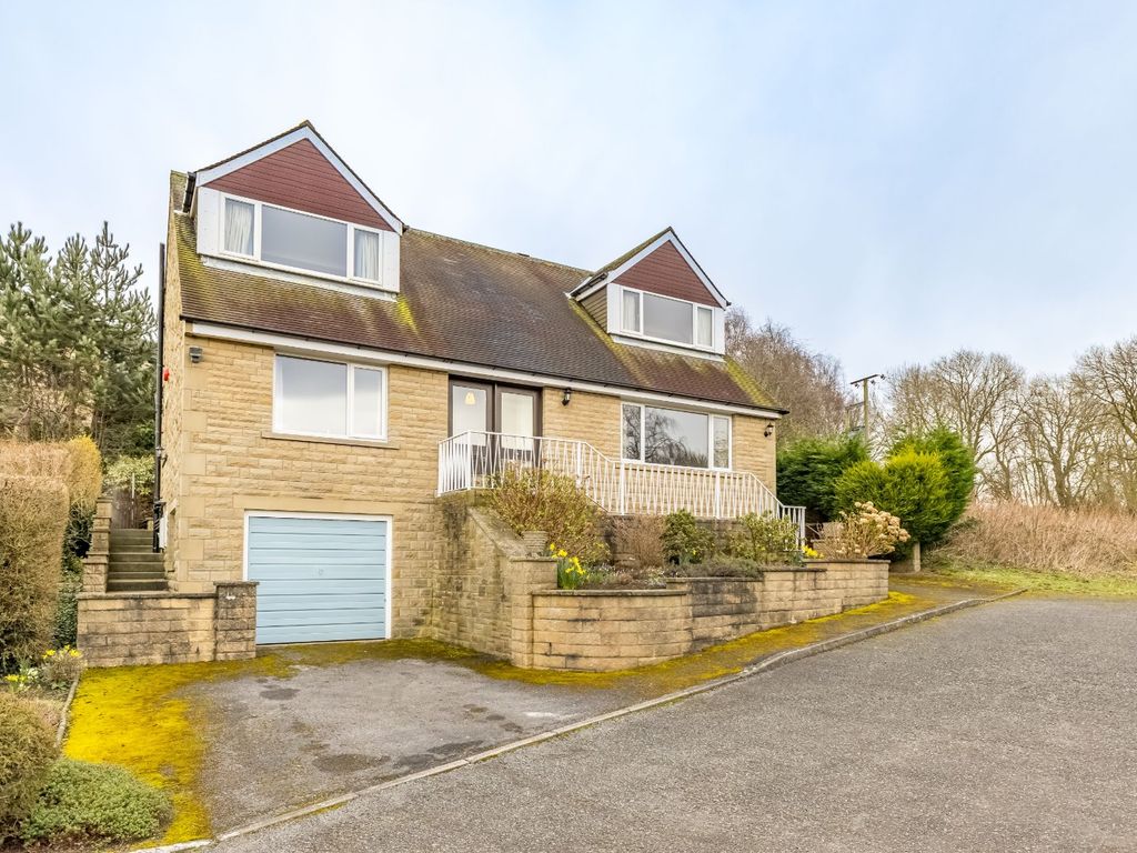 3 bed bungalow for sale in Miller Hill Bank, Denby Dale, Huddersfield