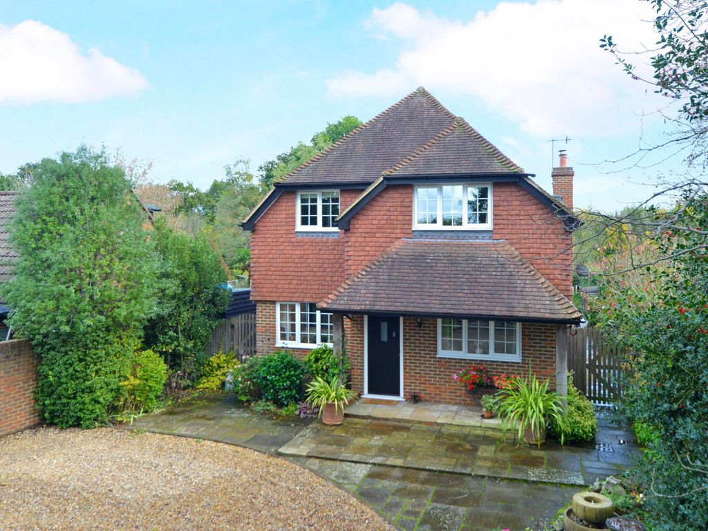 4 bed detached house for sale in Witley, Godalming, Surrey GU8 Zoopla