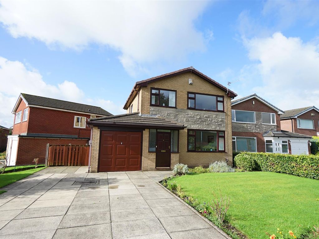 3 bed detached house for sale in James Street, Horwich, Bolton BL6, £