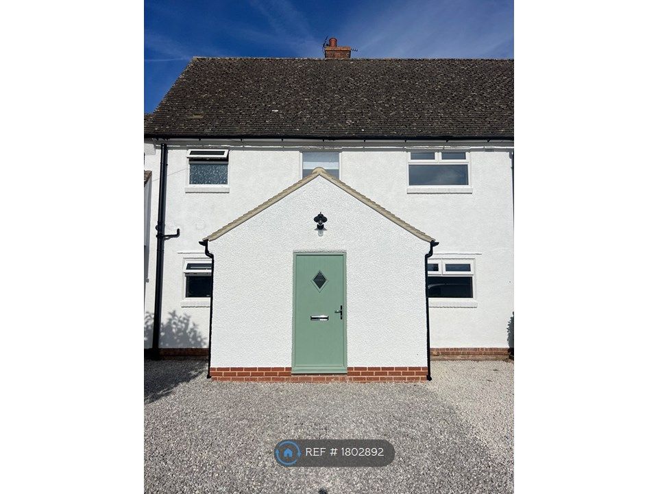 3 bed terraced house to rent in The Glebe, Hook Norton, Banbury OX15, £