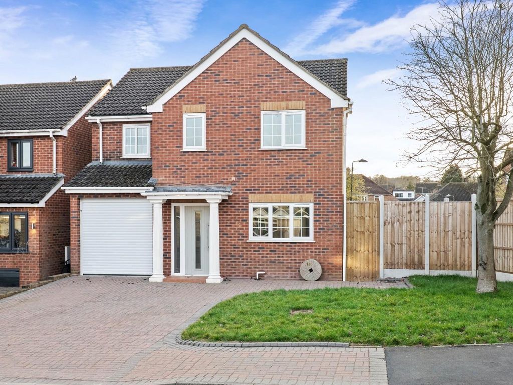 4 bed detached house for sale in The Buckleys, Alvechurch, Birmingham