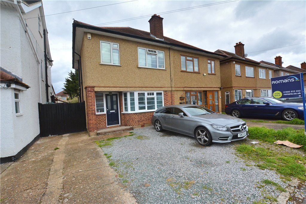 3 bed semidetached house for sale in Lansbury Drive, Hayes, Middlesex UB4 Zoopla