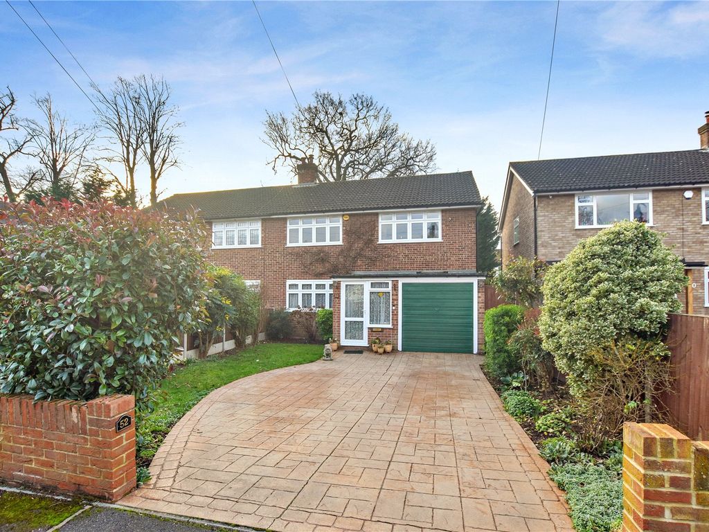 4 bed semidetached house for sale in Beechway, Bexley DA5, £600,000