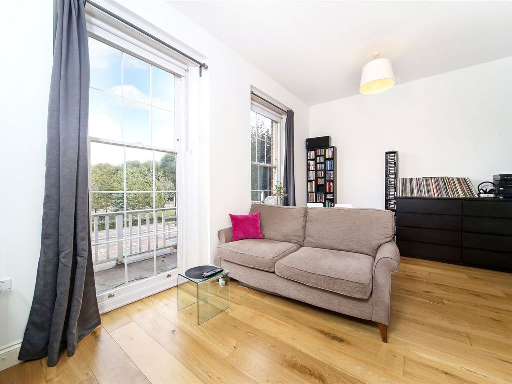 1 bed flat to rent in The Vale, Shepherds Bush, London W3, £1,800 pcm