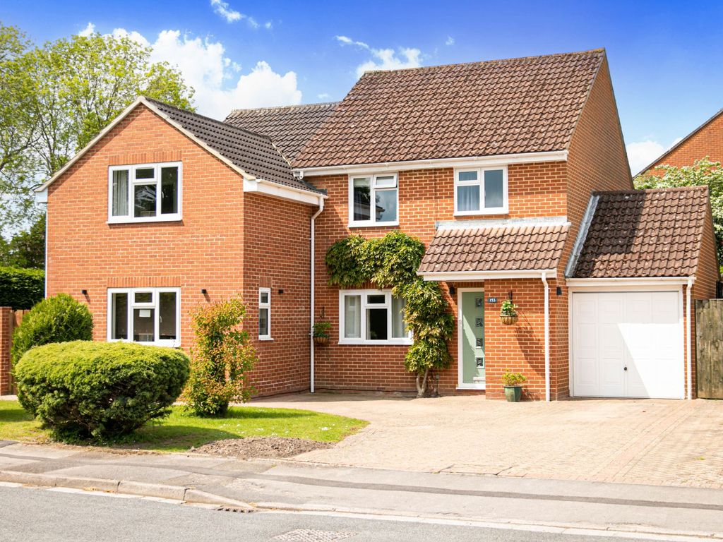 5 bed detached house for sale in Charlwoods Road, East Grinstead RH19