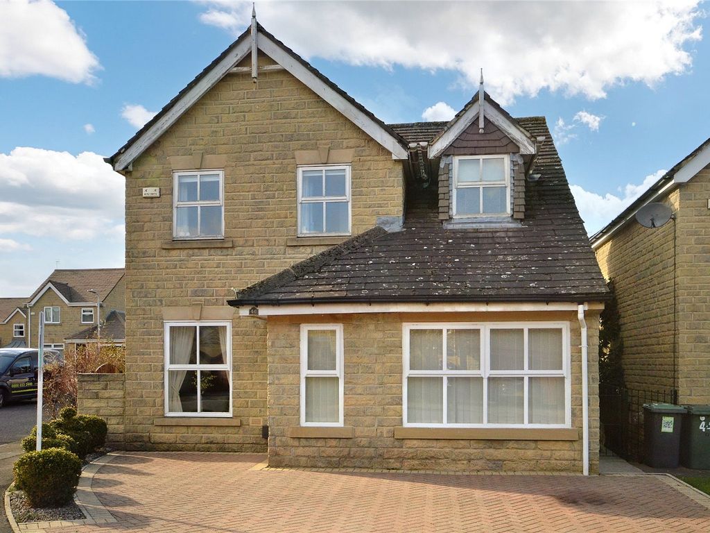 4 bed detached house for sale in Long Meadows, Burley In Wharfedale