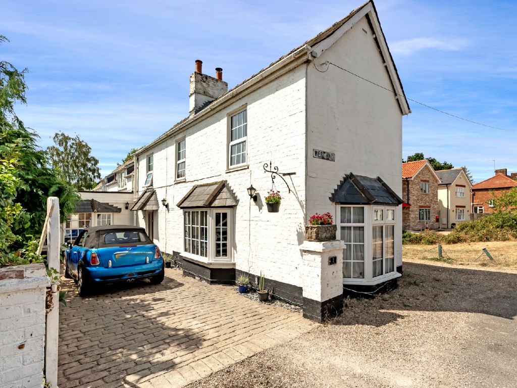 4 bed detached house to rent in West End, Brampton, Huntingdon PE28