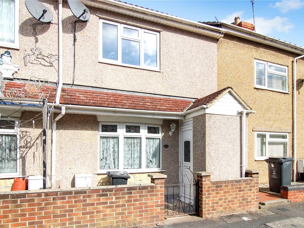2 bed terraced house for sale in Argyle Street, Gorse Hill, Swindon SN2