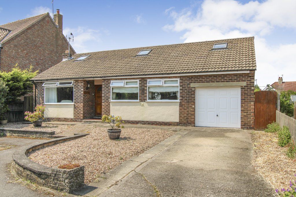 4 bed bungalow for sale in Stanyforth Crescent, Kirk Hammerton, York