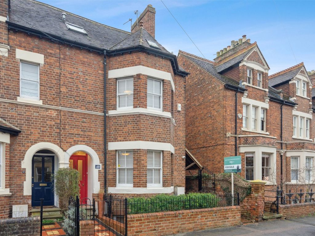 4 bed end terrace house for sale in Southmoor Road, Oxford OX2, £