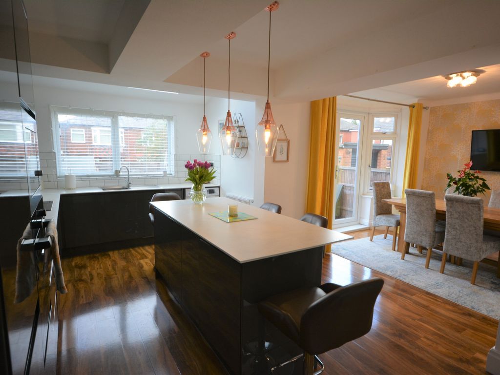 3 bed semidetached house for sale in Venwood Road, Prestwich M25 Zoopla