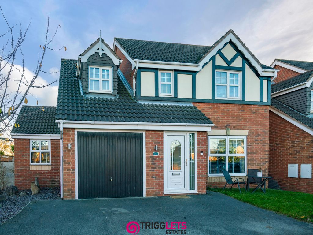 4 bed detached house for sale in Shirewood Close, Brampton Bierlow S63