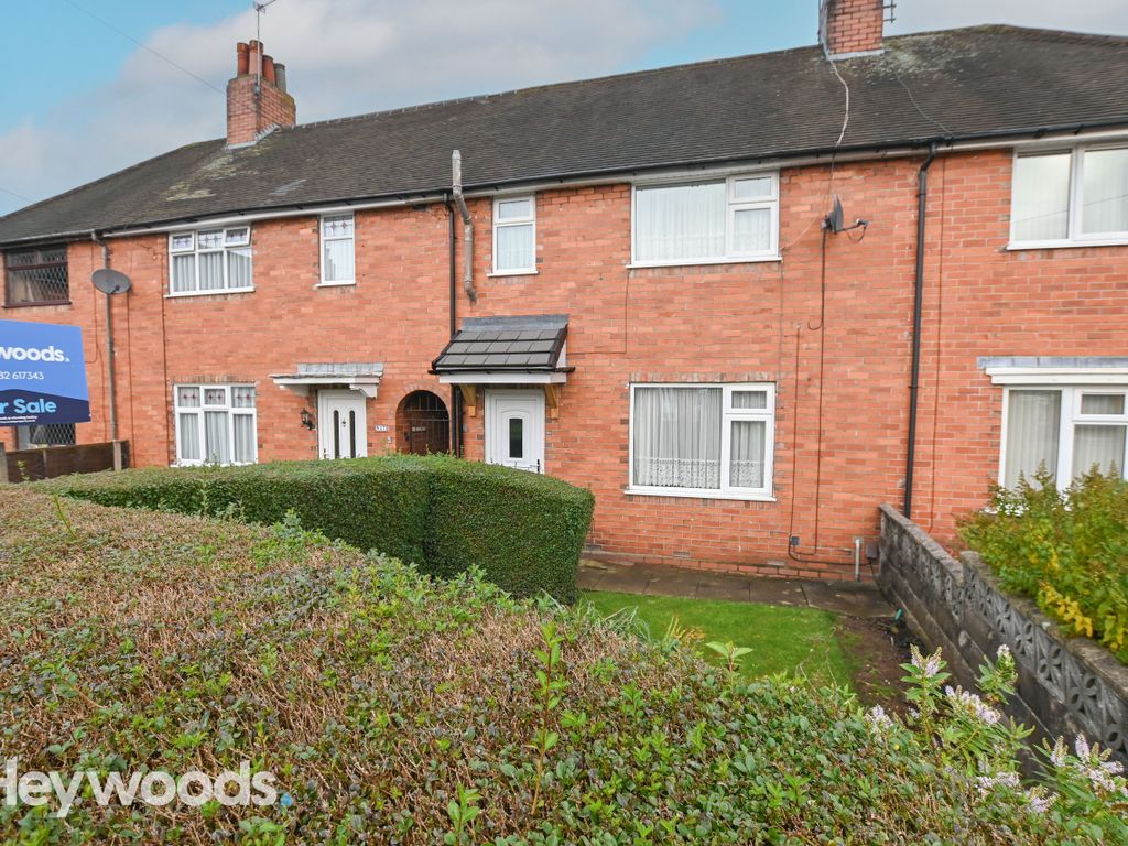 3 bed town house for sale in St Johns Place, Knutton, Newcastle Under