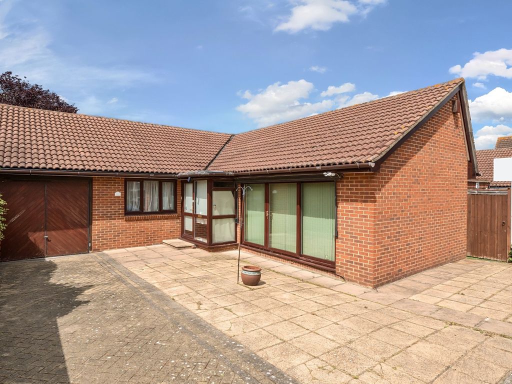 2 bed bungalow for sale in Primrose Lane, Croydon CR0 Zoopla