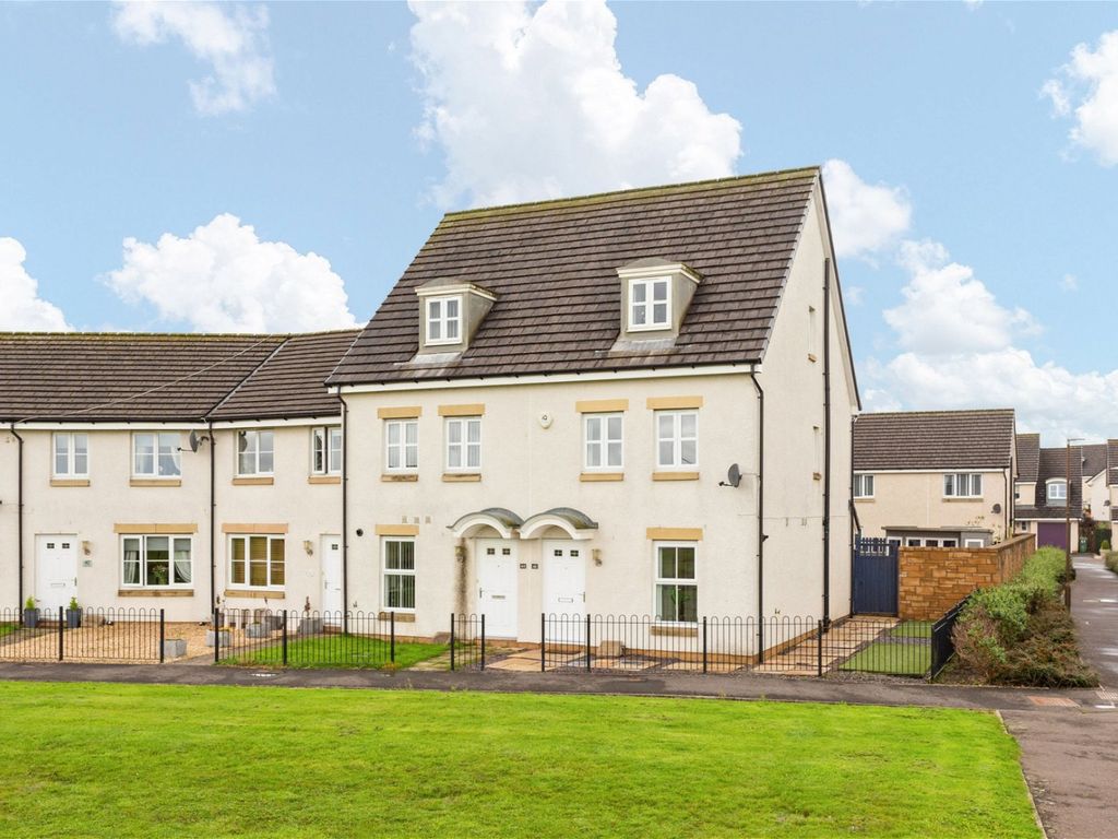 3 bed town house for sale in Russell Drive, Bathgate EH48, £210,000