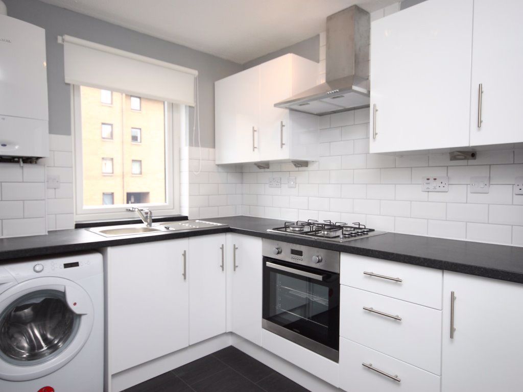 2 bed flat to rent in Boat Green, Edinburgh EH3 Zoopla