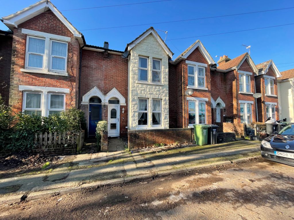 3 bed terraced house for sale in Barton Road, Fair Oak, Eastleigh SO50