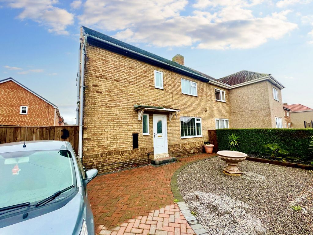 3 bed semidetached house for sale in Redcar Road, Thornaby, Stockton