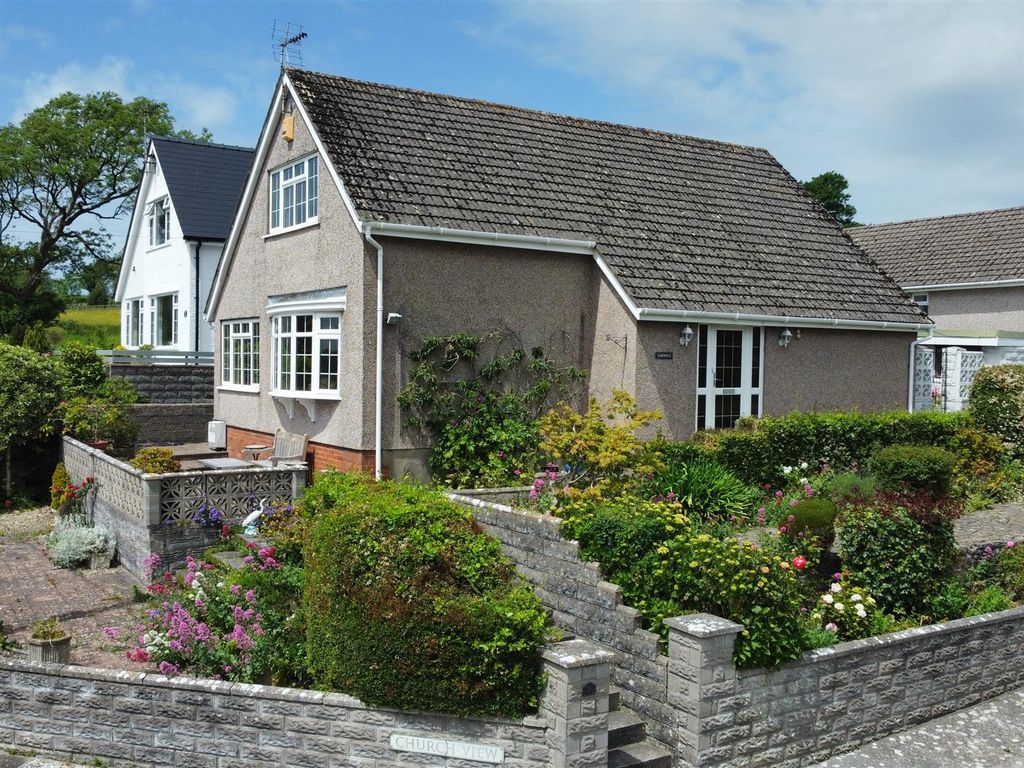 3 bed detached bungalow for sale in Church View, Llanblethian