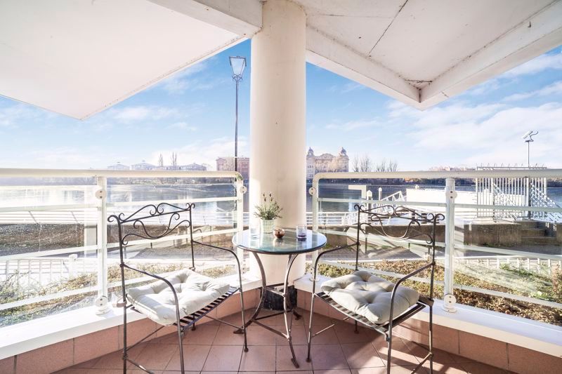 King Henrys Reach, Manbre Road, London W6  