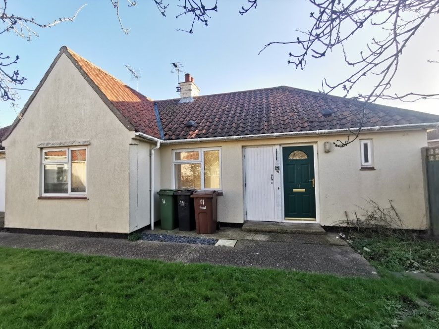 1 bed semidetached bungalow for sale in 11 Station Road, Earsham