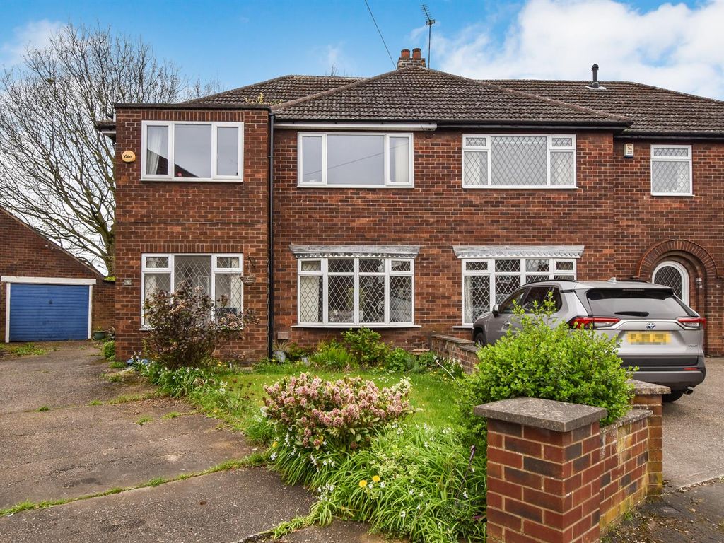 3 bed semidetached house for sale in Rugby Road, Scunthorpe DN16, £
