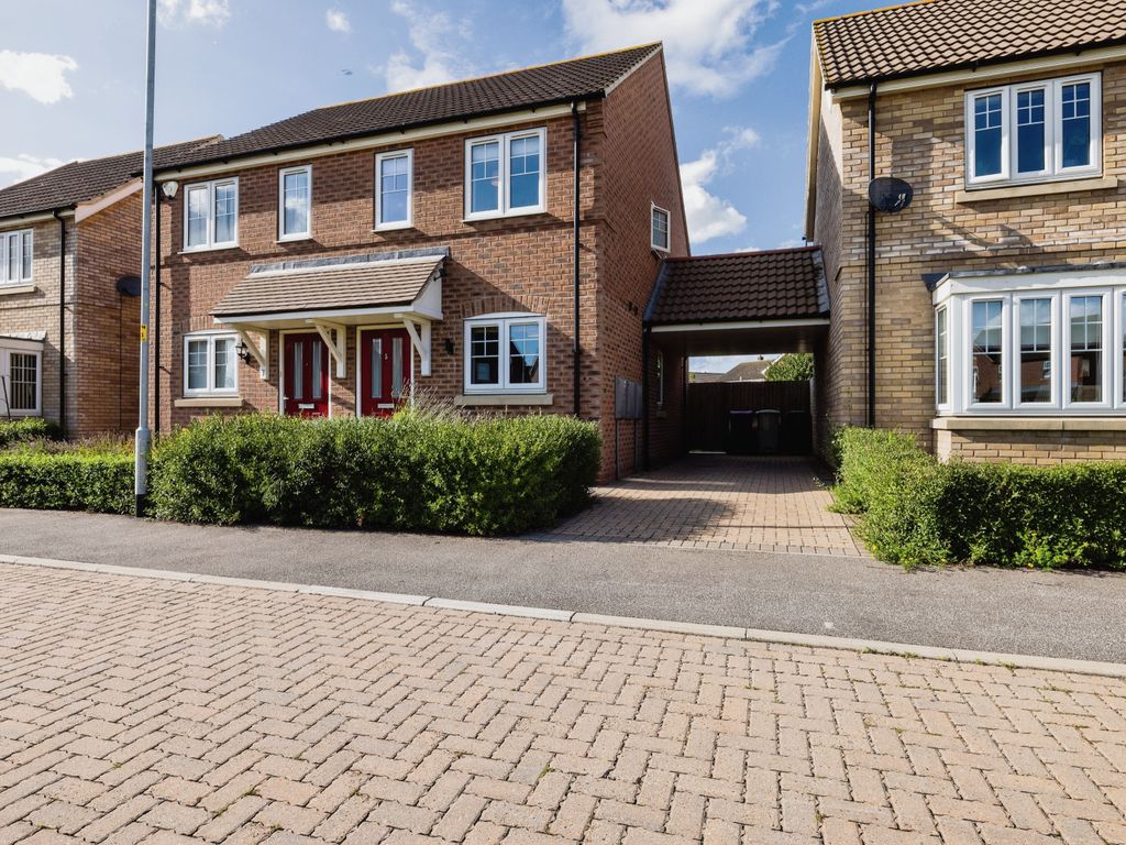 2 bed semidetached house for sale in Chadwick Way, Lincoln LN4, £