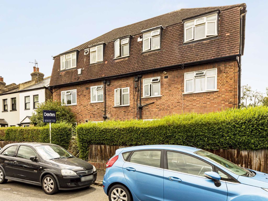 2 bed flat for sale in Second Cross Road, Twickenham TW2 Zoopla