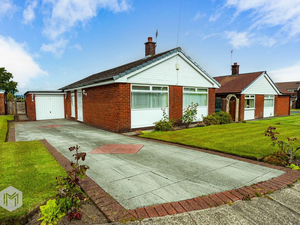 3 bed bungalow for sale in Fulwood Close, Seddons Farm, Bury BL8, £350,000 Zoopla