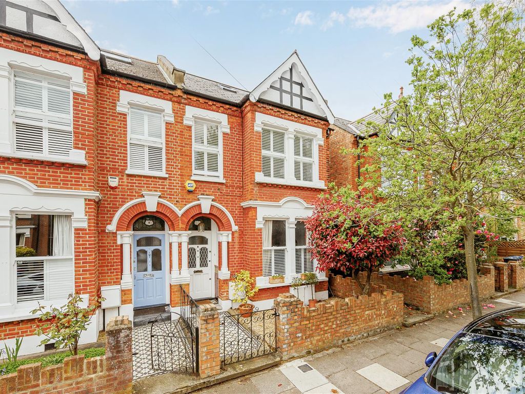 4 bed semidetached house for sale in Derwentwater Road, Acton, London