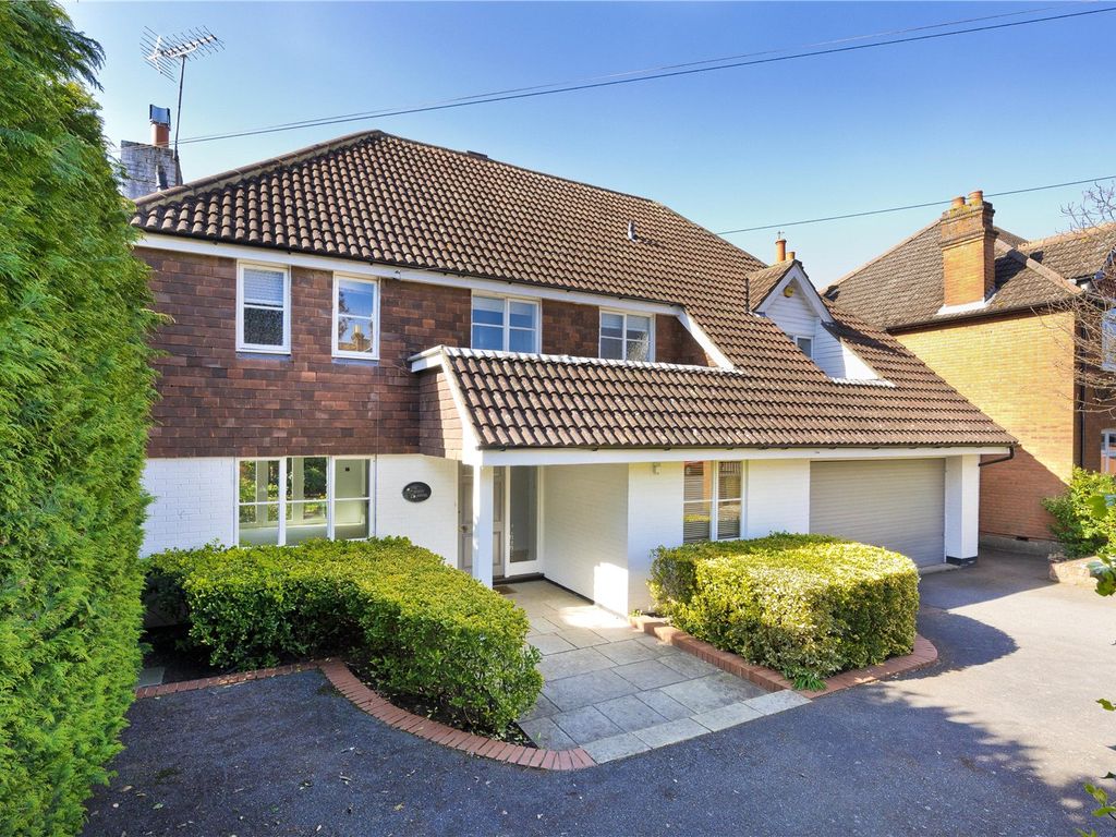5 bed detached house to rent in Portmore Park Road, Weybridge, Surrey KT13, £4,250 pcm Zoopla