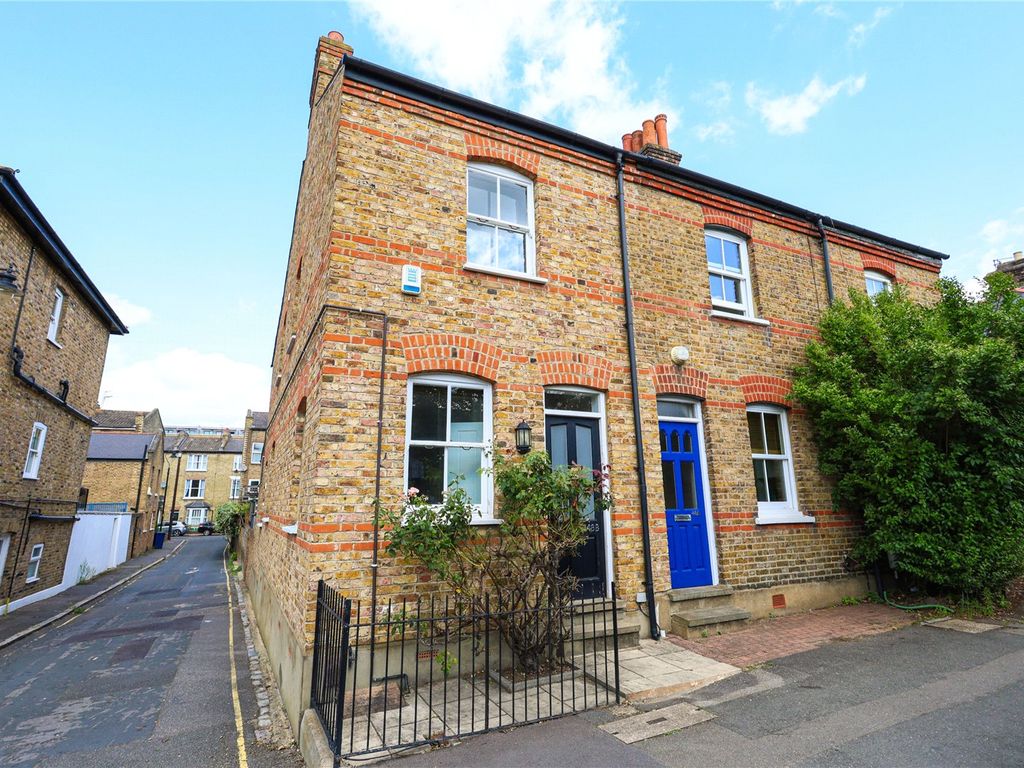 2 bed end terrace house for sale in Mattock Lane, London W13, £750,000